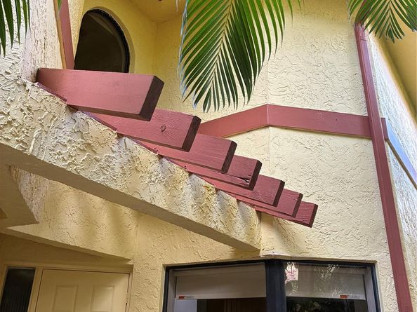 5425 10th Fairway Dr 3, Delray Beach FL 33484