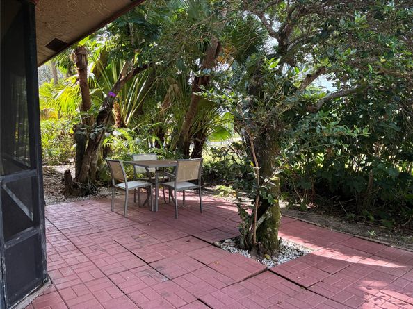 5425 10th Fairway Dr 3, Delray Beach FL 33484