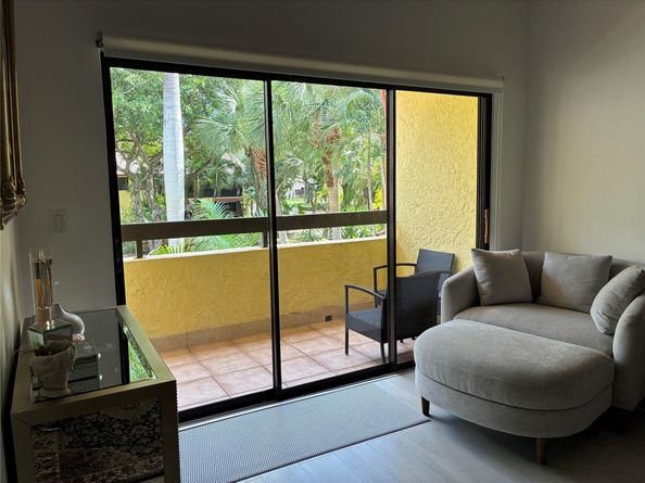 5425 10th Fairway Dr 3, Delray Beach FL 33484