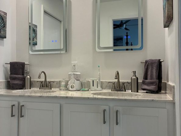 5425 10th Fairway Dr 3, Delray Beach FL 33484