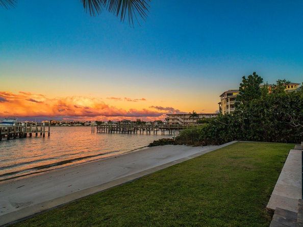 200 N Lake Drive, Lantana FL 33462