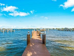 200 N Lake Drive, Lantana FL 33462