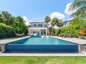 200 N Lake Drive, Lantana FL 33462