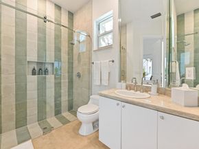 200 N Lake Drive, Lantana FL 33462