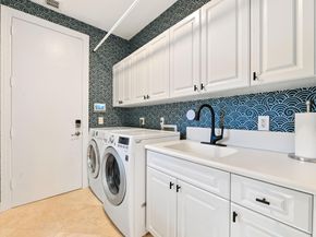 200 N Lake Drive, Lantana FL 33462