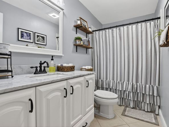 11611 SW 52nd St, Cooper City FL 33330