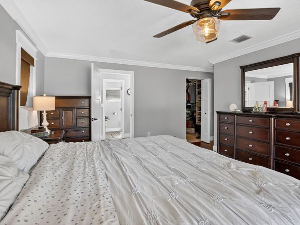 11611 SW 52nd St, Cooper City FL 33330