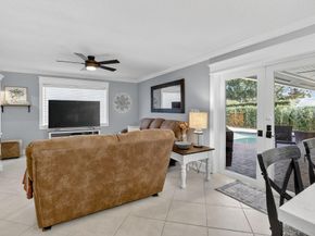 11611 SW 52nd St, Cooper City FL 33330