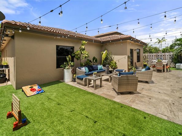 11775 SW 232nd Ln, Homestead FL 33032