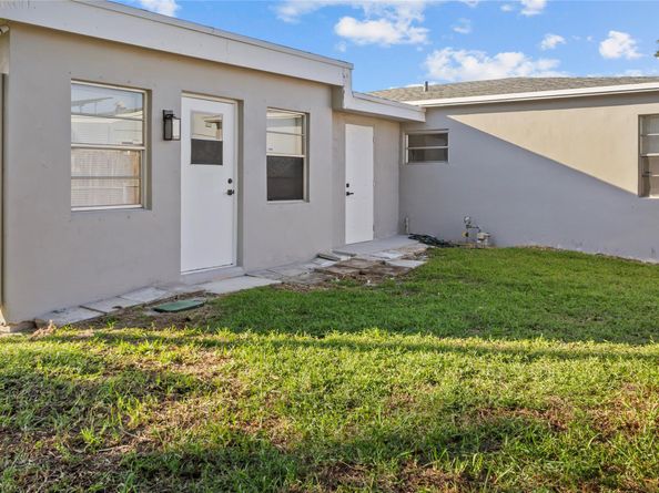 20 NW 56th St, Fort Lauderdale FL 33309