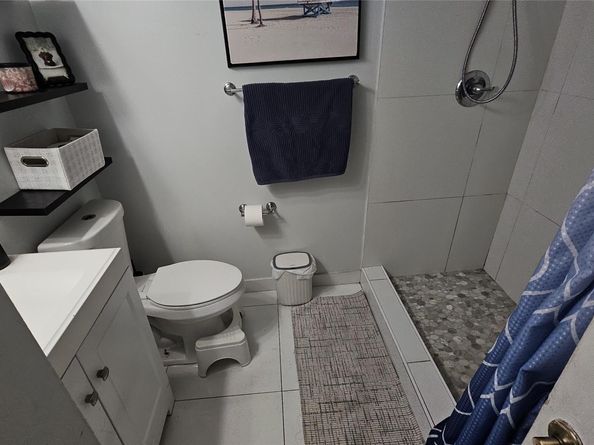 1031 SW 83rd Ave, North Lauderdale FL 33068