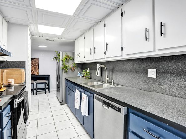 2758 NW 80th Avenue, Sunrise FL 33322