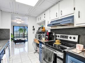 2758 NW 80th Avenue, Sunrise FL 33322