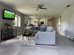 1143 Duncan Cir 104, Palm Beach Gardens FL 33418