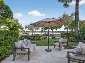 562 Tomahawk Court, Palm Beach Gardens FL 33410