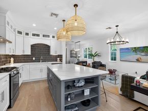 562 Tomahawk Court, Palm Beach Gardens FL 33410