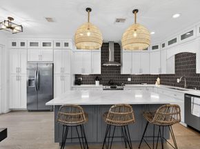 562 Tomahawk Court, Palm Beach Gardens FL 33410