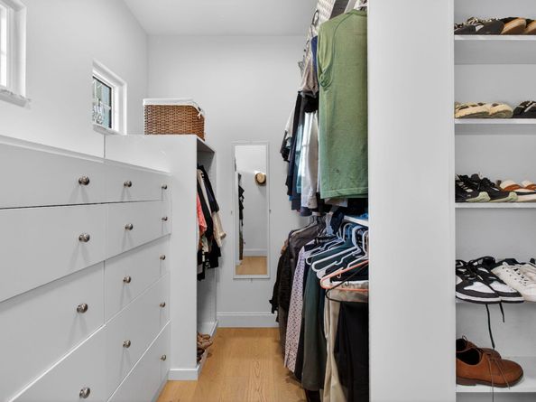 562 Tomahawk Court, Palm Beach Gardens FL 33410