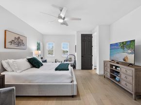 562 Tomahawk Court, Palm Beach Gardens FL 33410