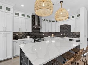 562 Tomahawk Court, Palm Beach Gardens FL 33410