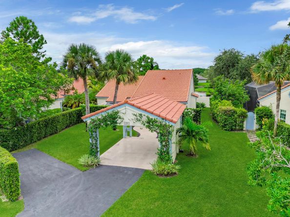 2291 Las Casitas Drive, Wellington FL 33414