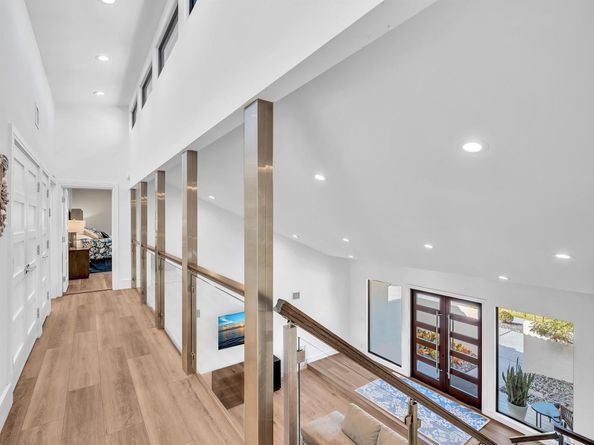 2740 NE 47th St, Lighthouse Point FL 33064