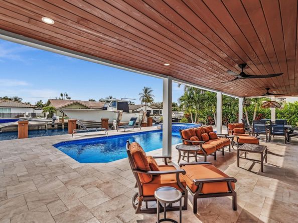 2740 NE 47th St, Lighthouse Point FL 33064