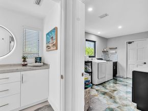 2740 NE 47th St, Lighthouse Point FL 33064