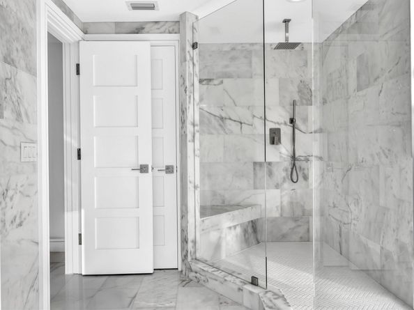 2740 NE 47th St, Lighthouse Point FL 33064