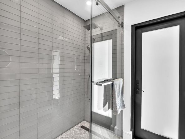 2740 NE 47th St, Lighthouse Point FL 33064