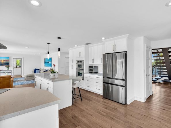 2740 NE 47th St, Lighthouse Point FL 33064