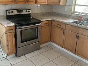 2900 NW 10th Court, Fort Lauderdale FL 33311