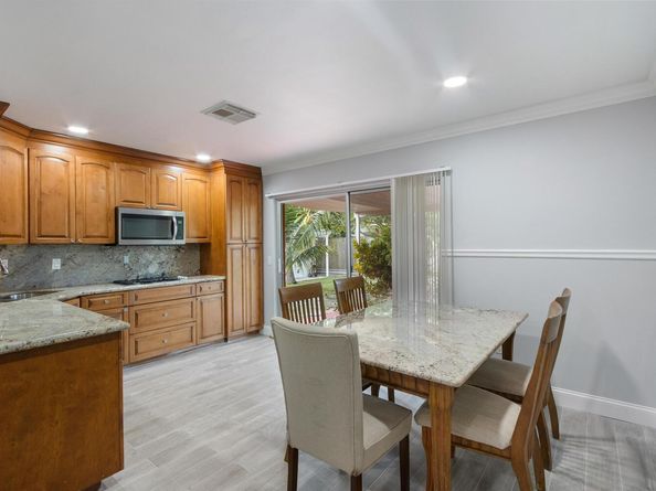 3329 El Vedado Court E, West Palm Beach FL 33405