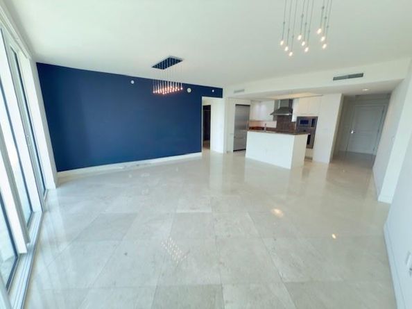 1 N Ocean bvd 612, Pompano Beach FL 33062