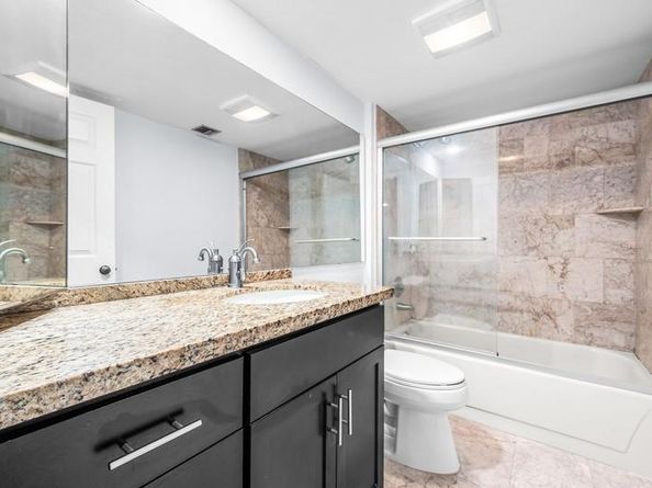 6109 Balboa Cir 304, Boca Raton FL 33433