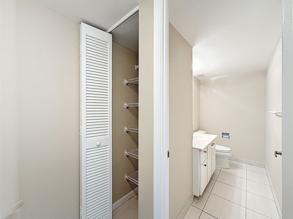 1147 Hillsboro Mile 506, Hillsboro Beach FL 33062