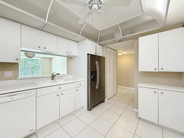 1147 Hillsboro Mile 506, Hillsboro Beach FL 33062