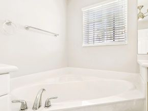 863 Vanda Ter, Weston FL 33327