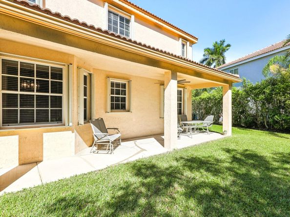 863 Vanda Ter, Weston FL 33327