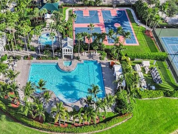 2738 Misty Oaks Circle, Royal Palm Beach FL 33411