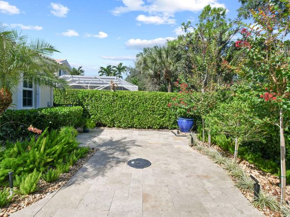 4015 Community Drive, Jupiter FL 33458