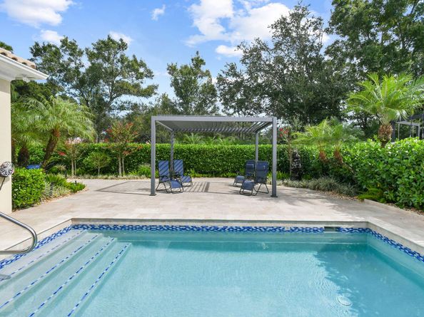 4015 Community Drive, Jupiter FL 33458