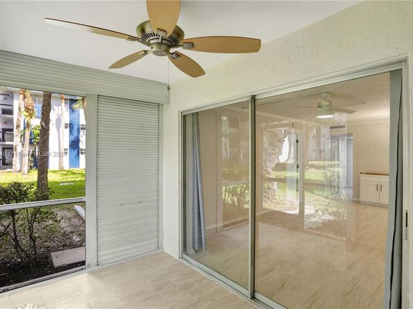 3160 Holiday Springs Boulevard 7104, Margate FL 33063