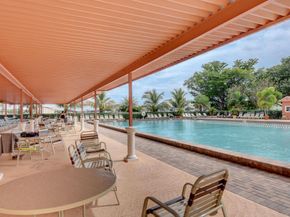 3025 Guildford B 3025, Boca Raton FL 33434