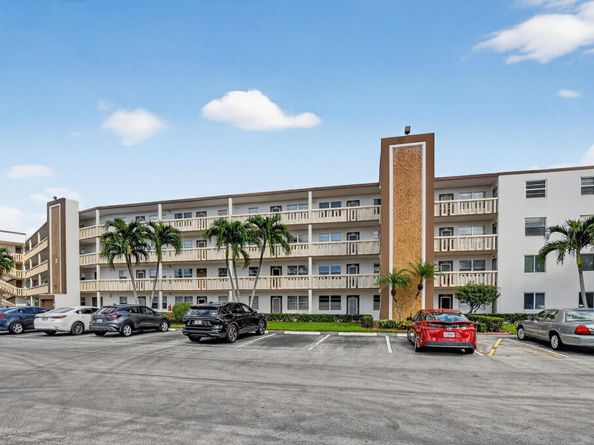 3025 Guildford B 3025, Boca Raton FL 33434