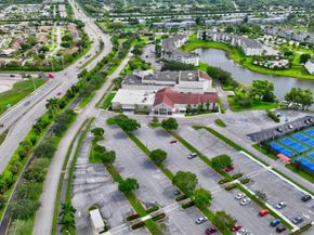 3025 Guildford B 3025, Boca Raton FL 33434