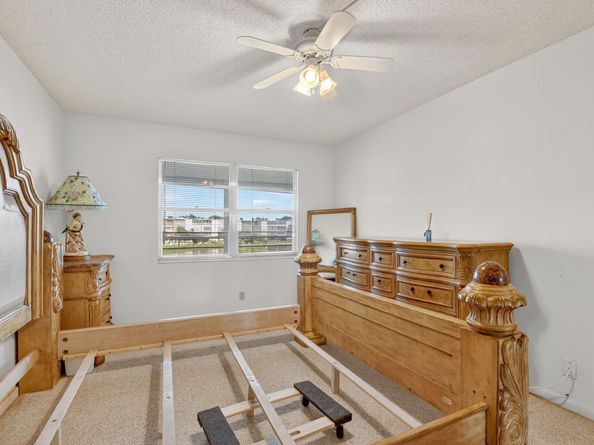 3025 Guildford B 3025, Boca Raton FL 33434