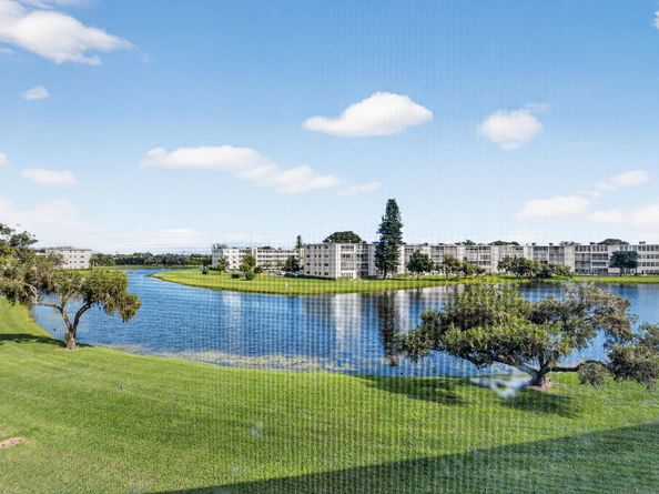 3025 Guildford B 3025, Boca Raton FL 33434