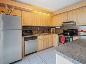 2522 Camelot Ct, Cooper City FL 33026-3649