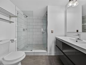 2421 NE 65th St 209, Fort Lauderdale FL 33308